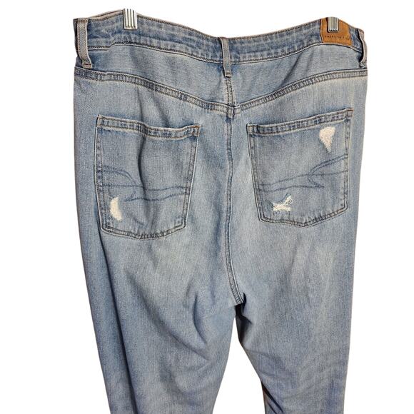 American Eagle Mom jean size 18 plus size high rise blown out knee tapered jeans - Picture 4 of 8